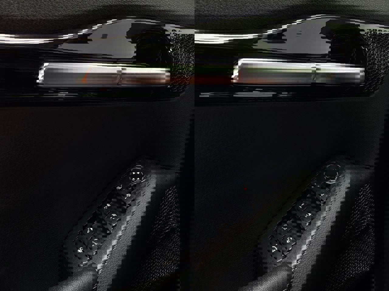 Used 2025 Kia Seltos S image 20