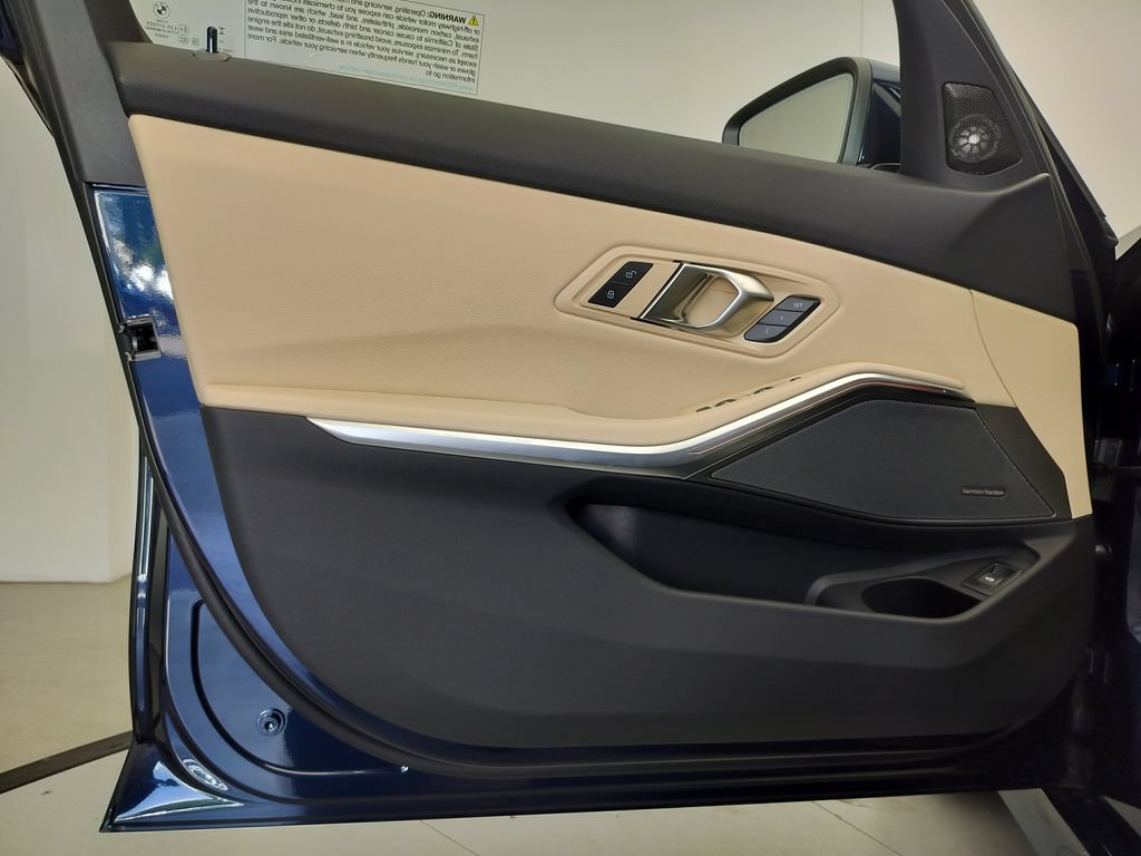 New 2026 BMW 330i Sedan w/ Premium Package RWD image 6