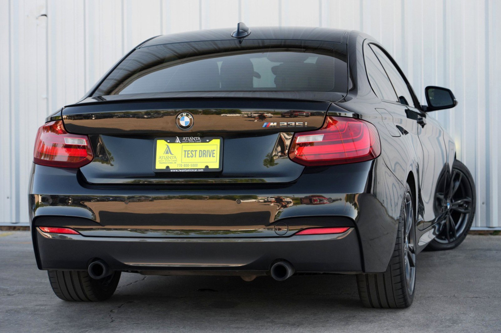 Used 2016 BMW M235i Coupe image 4