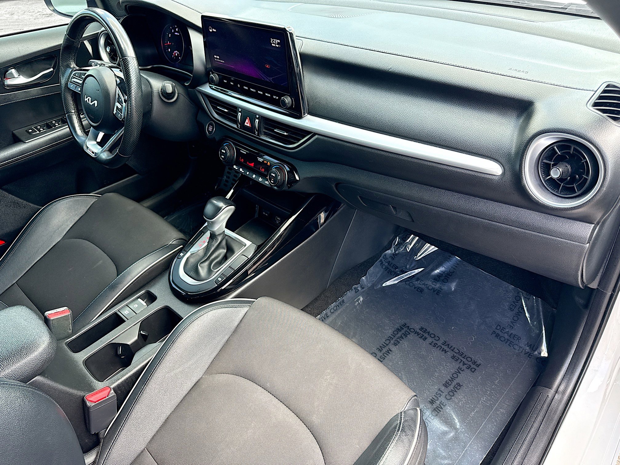 Used 2022 Kia Forte GT-Line w/ GT-Line Technology Package image 13