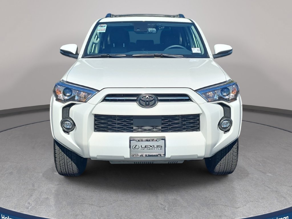 Used 2022 Toyota 4Runner SR5 Premium w/ Moonroof Package AWD/4WD image 3