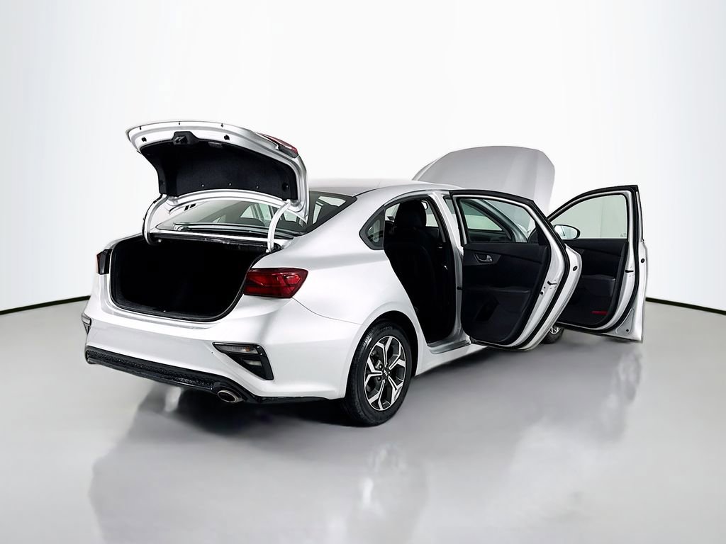 Used 2021 Kia Forte LXS image 15