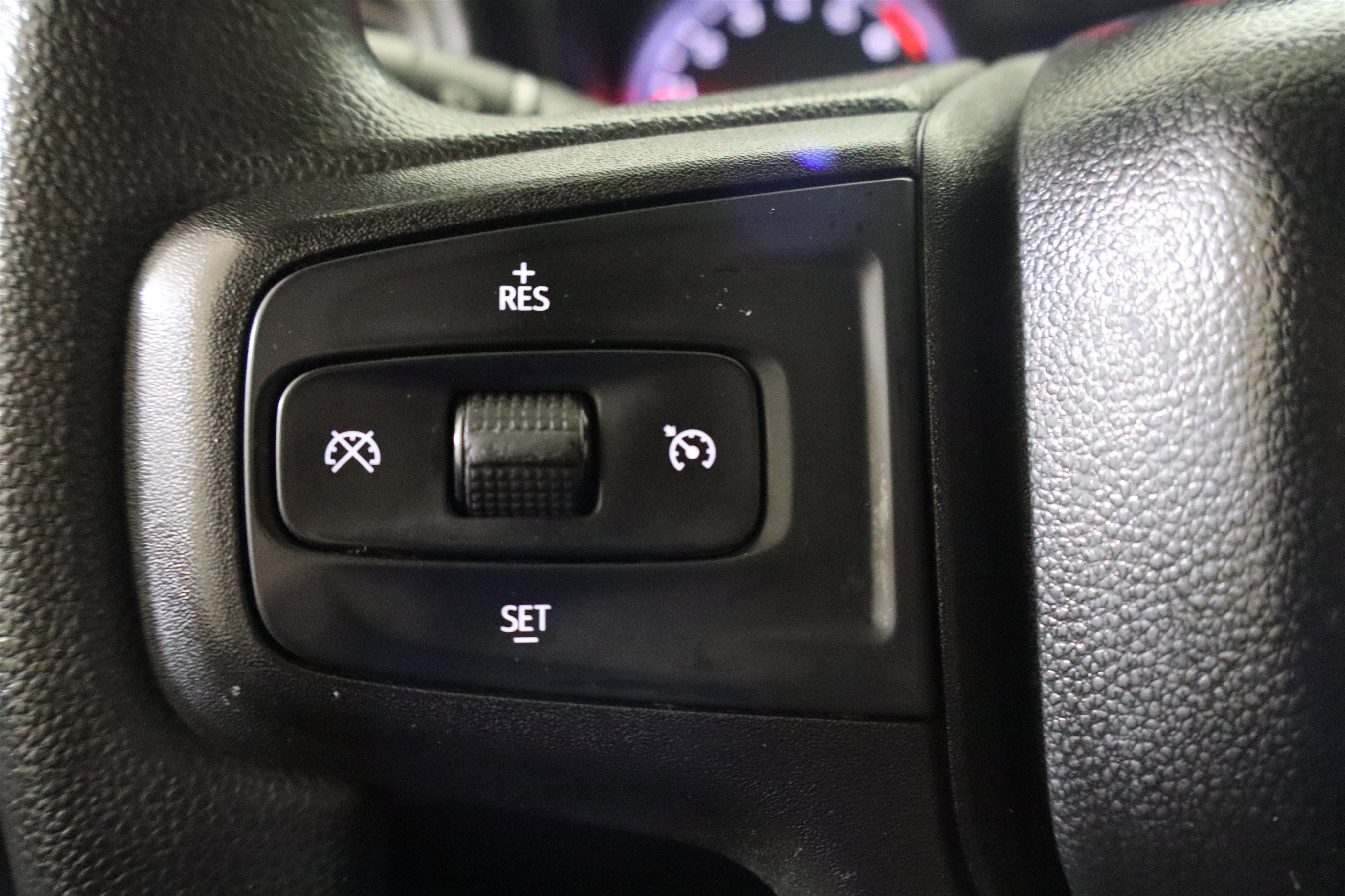 Used 2021 Chevrolet Silverado 1500 Custom image 29