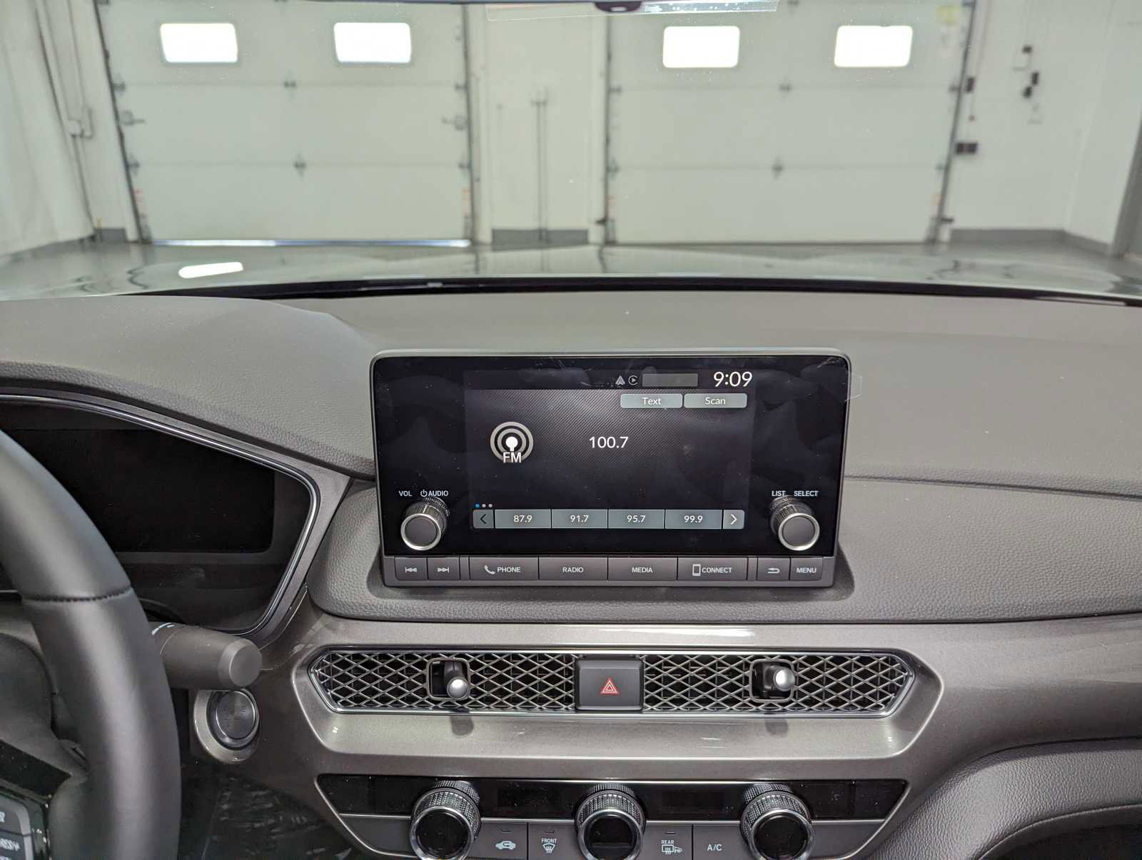 Certified 2024 Acura Integra image 17