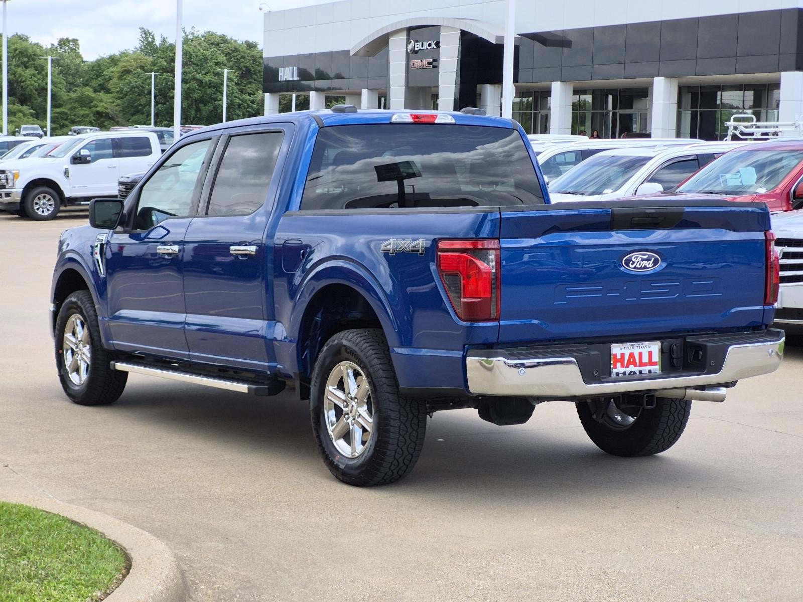 Used 2025 Ford F150 XLT w/ Equipment Group 301A Standard AWD/4WD image 4