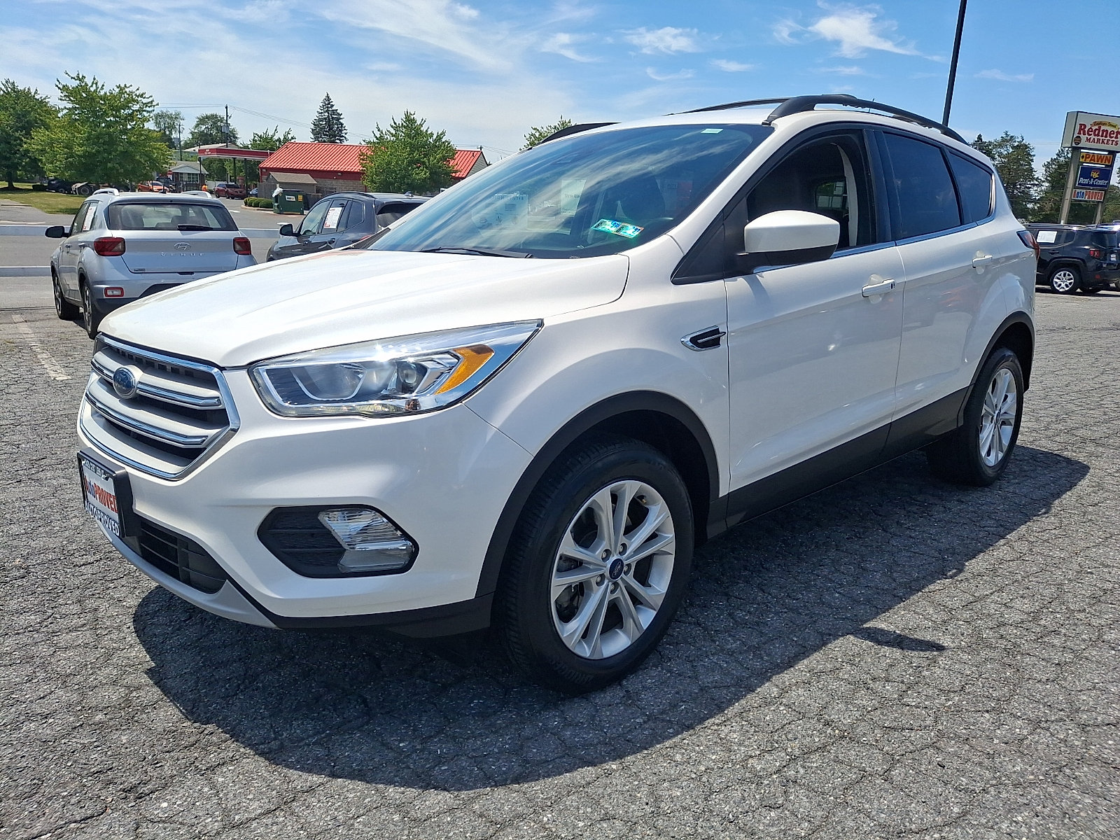 Used 2019 Ford Escape SEL AWD/4WD image 3
