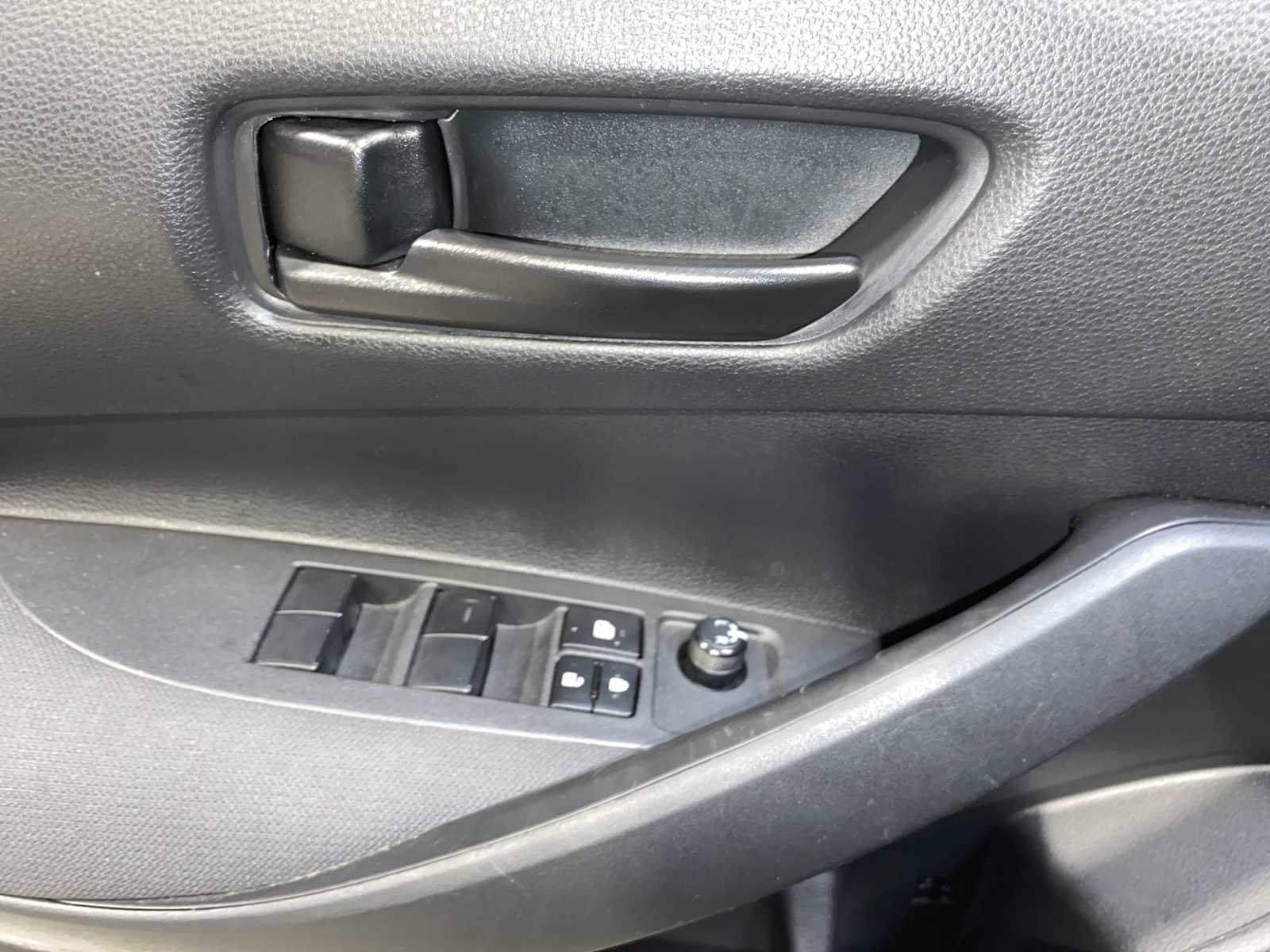 Used 2023 Toyota Corolla LE image 23