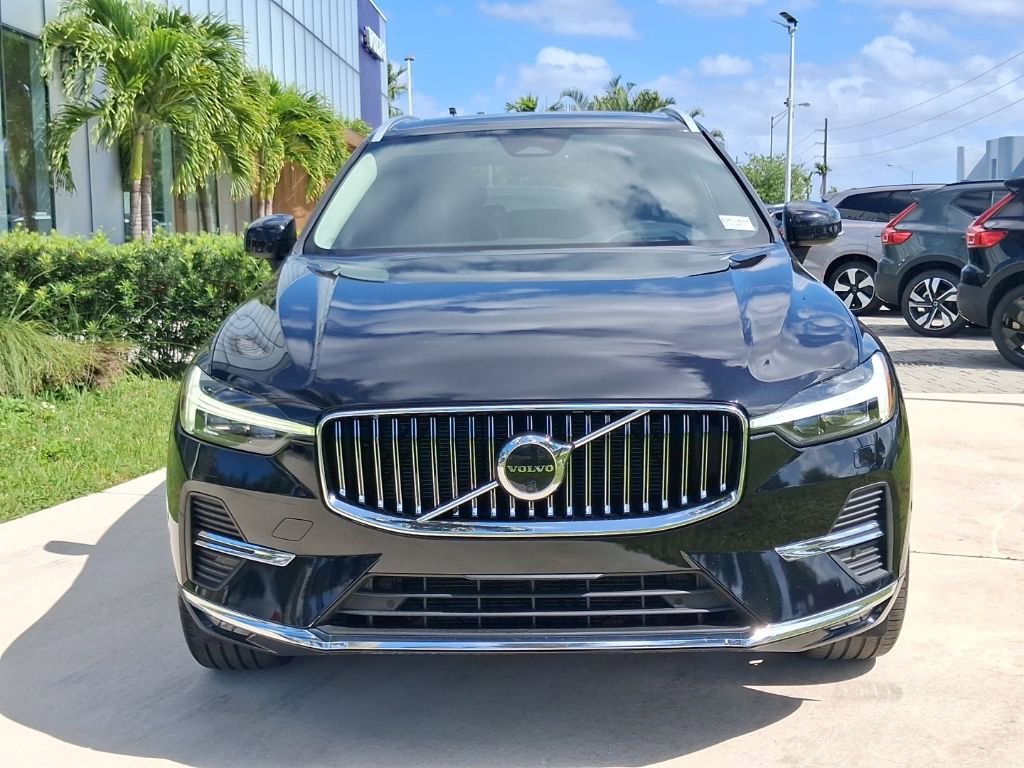 Used 2023 Volvo XC60 B5 Ultimate w/ Climate Package AWD/4WD image 2