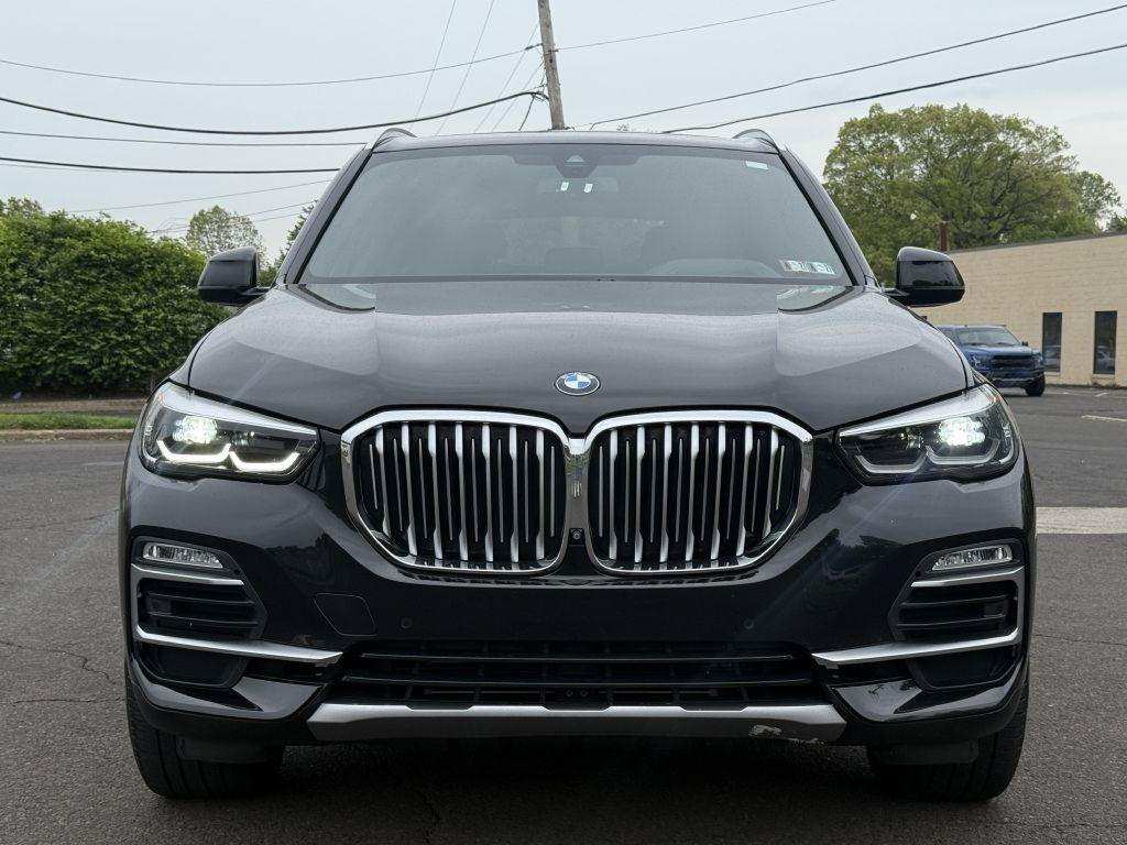 Used 2019 BMW X5 xDrive40i w/ Convenience Package AWD/4WD image 3