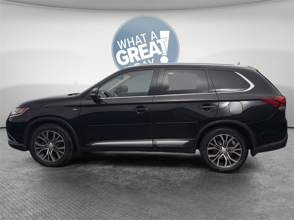 Used 2016 Mitsubishi Outlander GT image 7