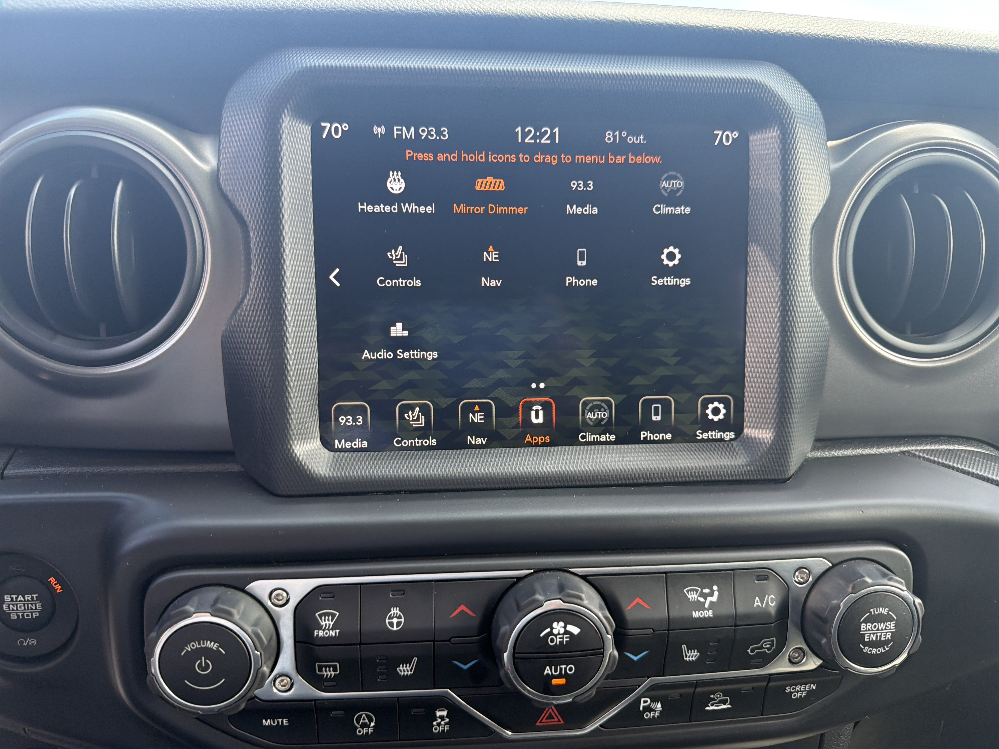 Used 2022 Jeep Wrangler Unlimited Willys AWD/4WD image 29