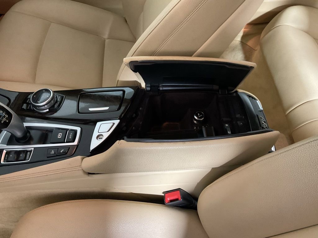 Used 2014 BMW 528i xDrive Sedan image 31