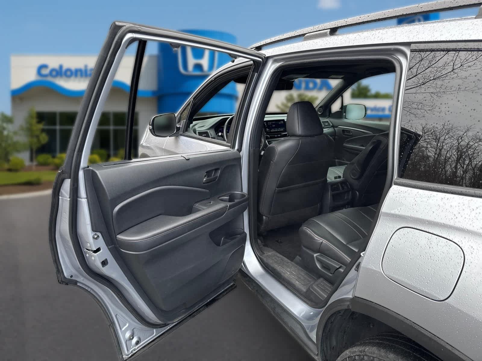 Used 2023 Honda Passport TrailSport image 28