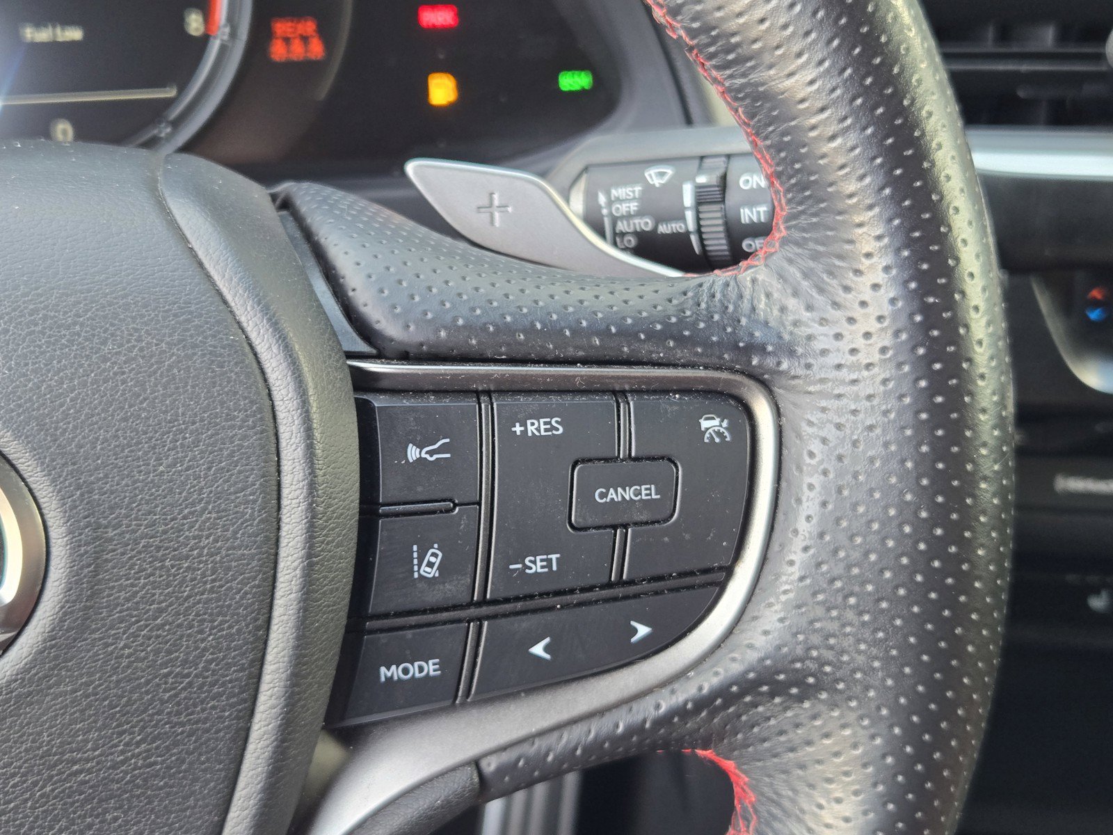 Used 2019 Lexus UX 200 F Sport w/ F Sport Premium Package FWD image 24