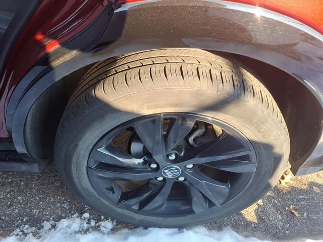 Used 2024 Buick Encore GX Sport Touring image 14