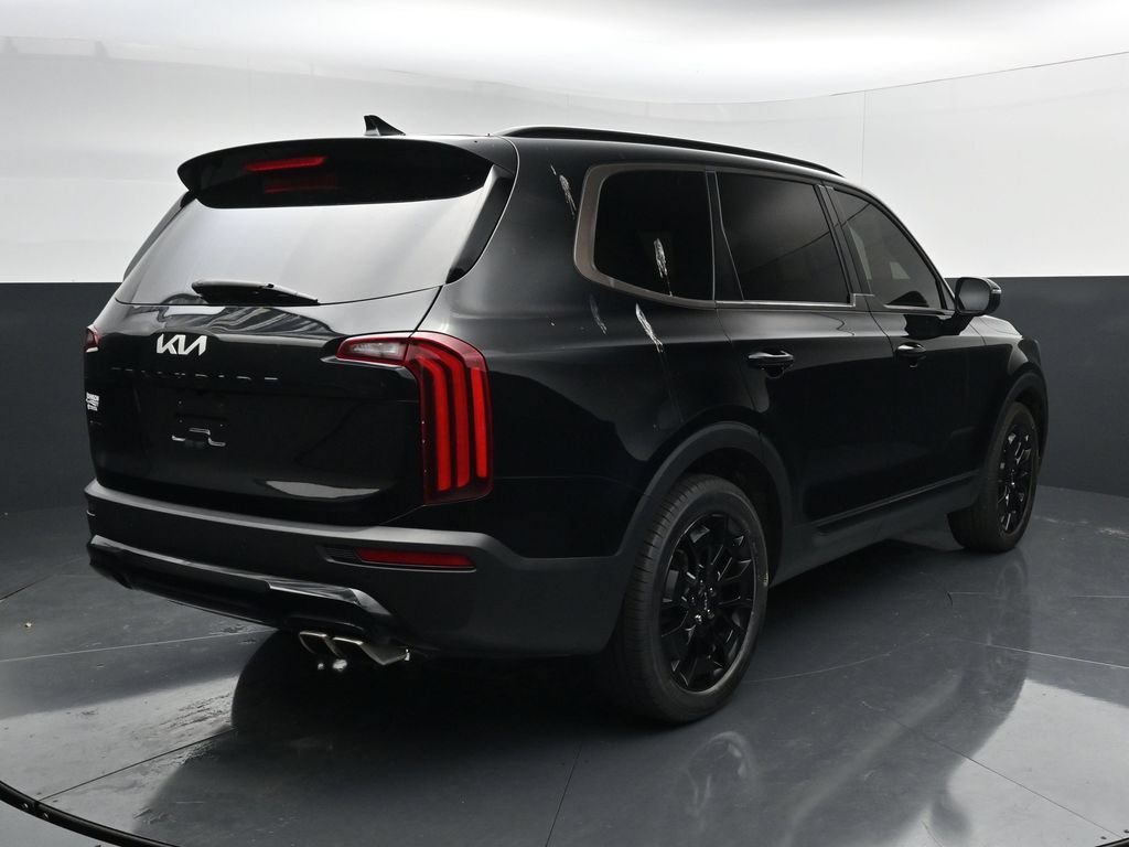 Used 2022 Kia Telluride SX w/ Nightfall Edition Package AWD/4WD image 7