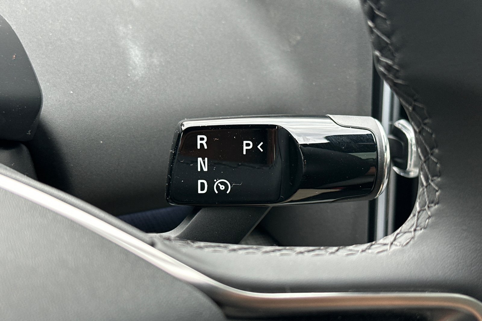 New 2026 Volvo EX30 Ultra AWD/4WD image 18
