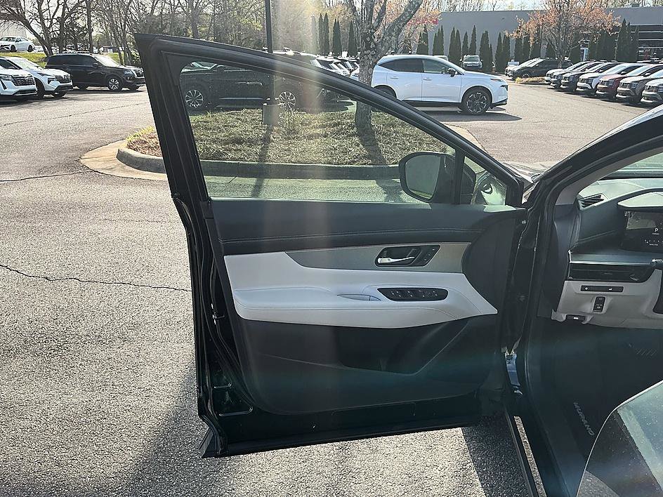 New 2026 Nissan Murano SL image 10