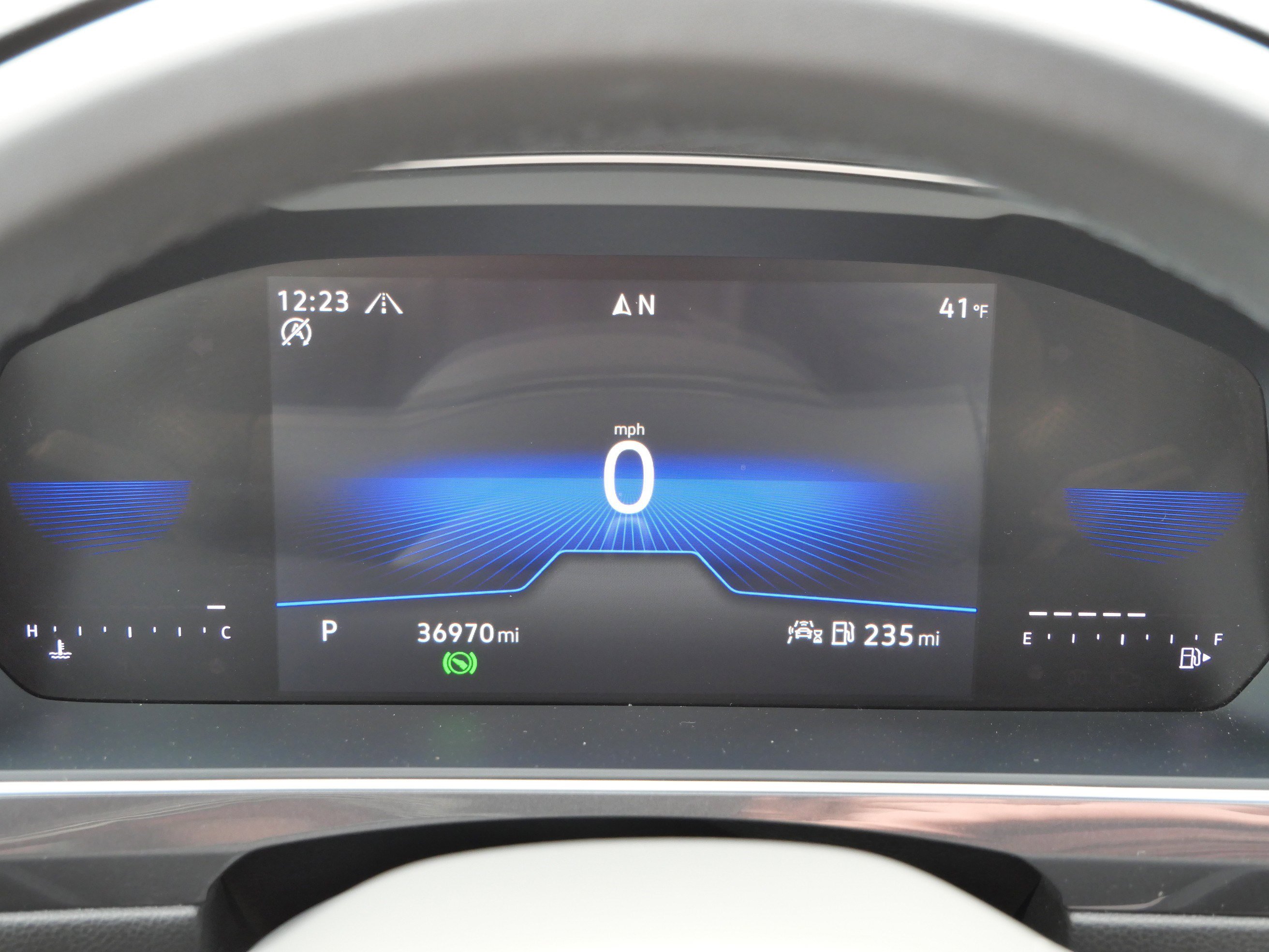 Certified 2024 Volkswagen Tiguan SE R-Line image 23