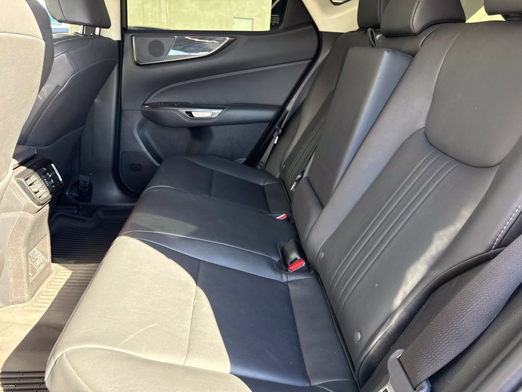 Used 2022 Lexus NX 350h AWD image 31