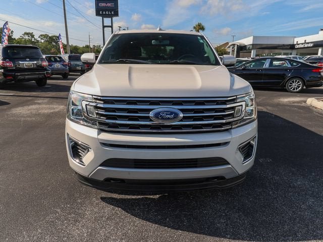 Used 2019 Ford Expedition XLT w/ Equipment Group 202A AWD/4WD image 2