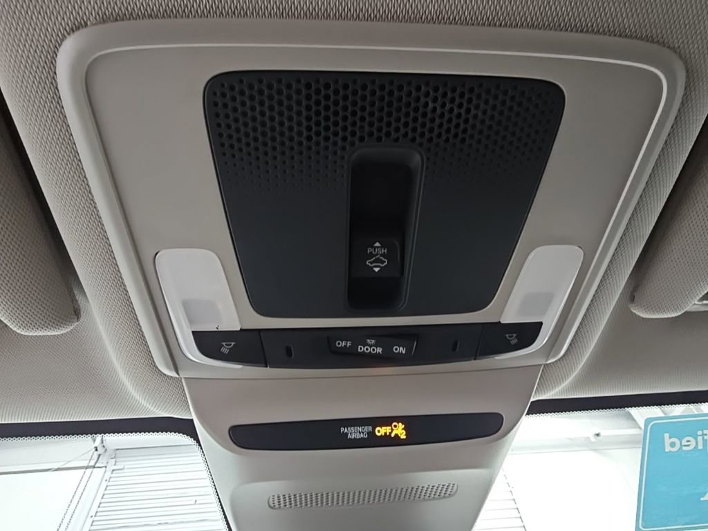 Used 2023 Honda HR-V EX-L image 23