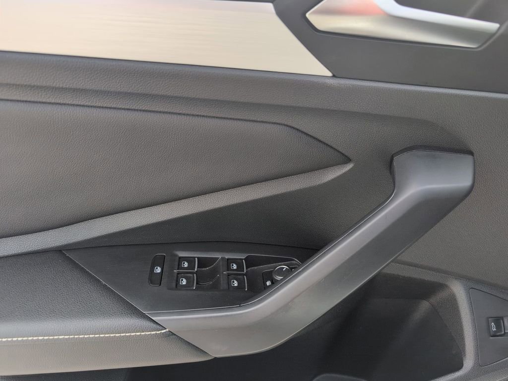 Used 2025 Volkswagen Jetta Sport FWD image 13