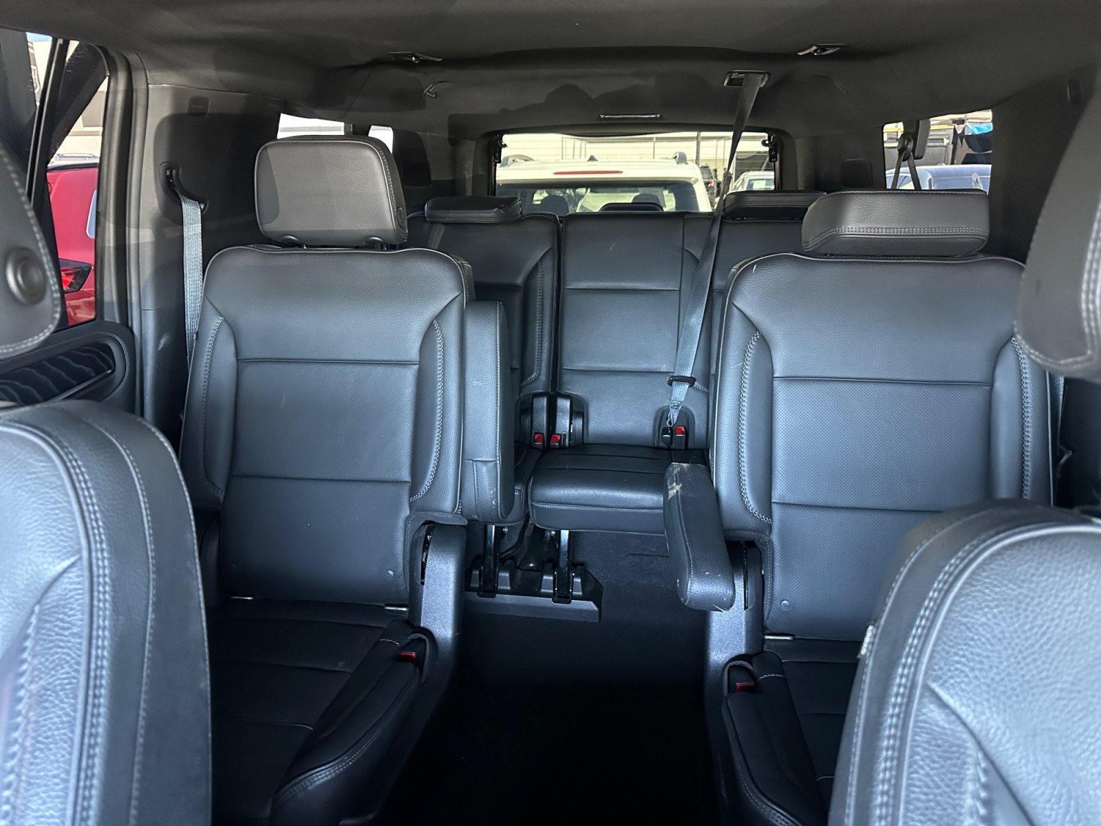 Used 2021 GMC Yukon XL Denali AWD/4WD image 25