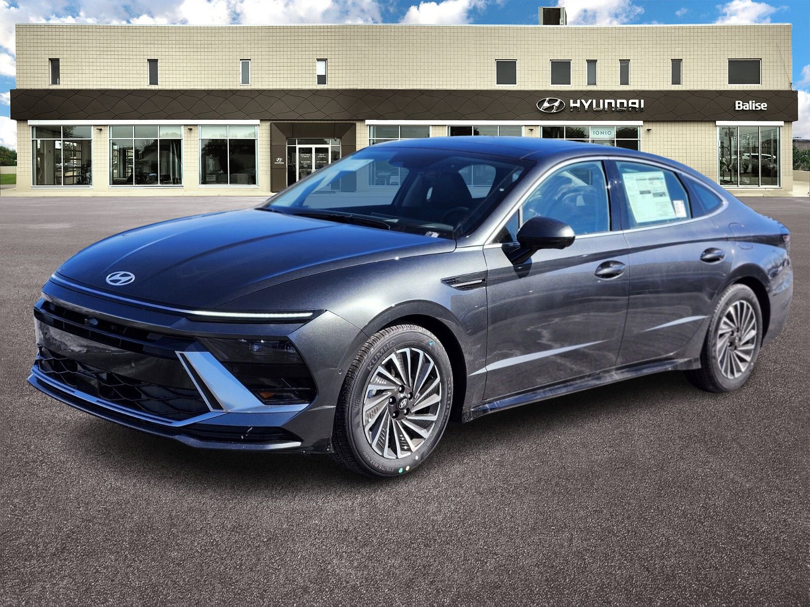 New 2026 Hyundai Sonata Limited FWD image 7