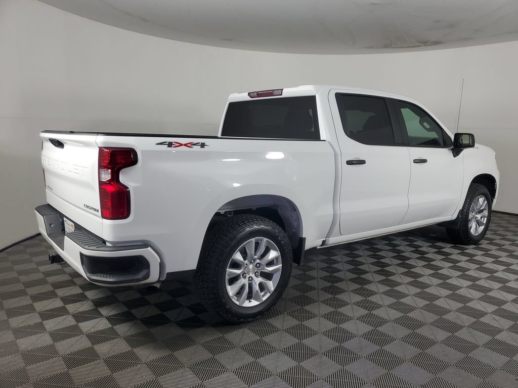 Used 2022 Chevrolet Silverado 1500 Custom AWD/4WD image 4