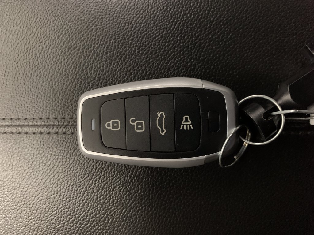 Used 2022 Hyundai Santa Cruz SEL FWD image 31