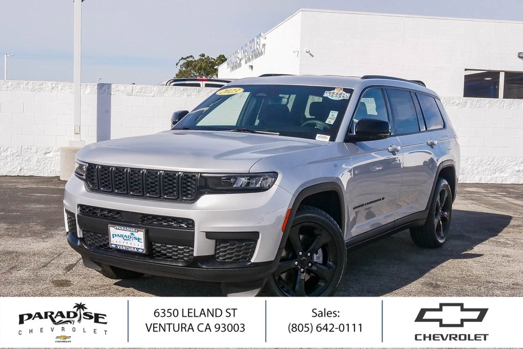 Used 2023 Jeep Grand Cherokee L Laredo image 1