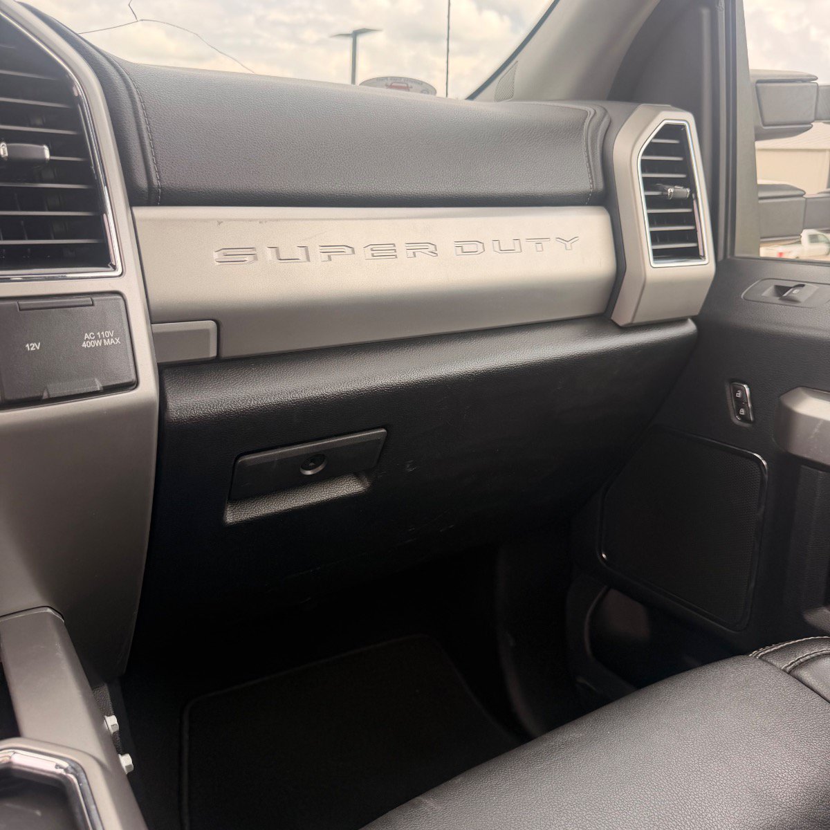 Used 2021 Ford F250 Lariat w/ Chrome Package AWD/4WD image 16