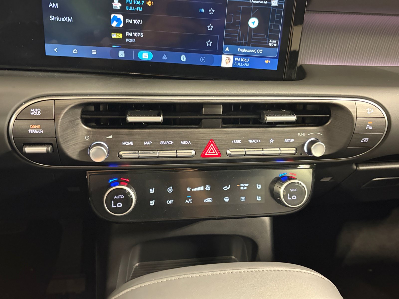 Used 2026 Hyundai Palisade Calligraphy AWD/4WD image 16