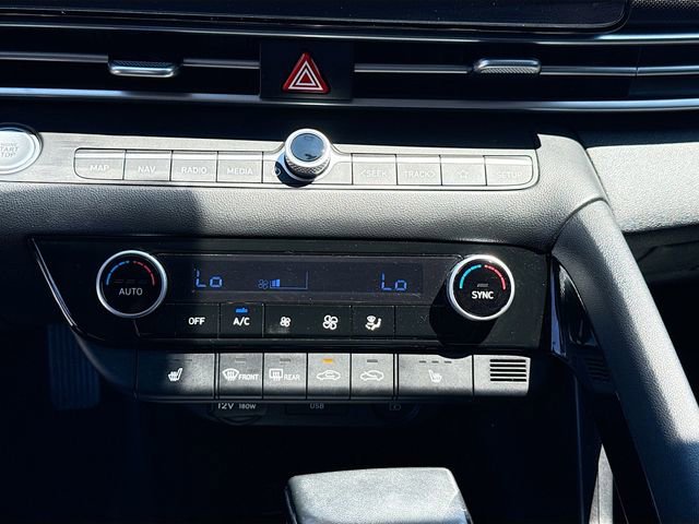 Certified 2023 Hyundai Elantra SEL w/ Convenience Package image 15