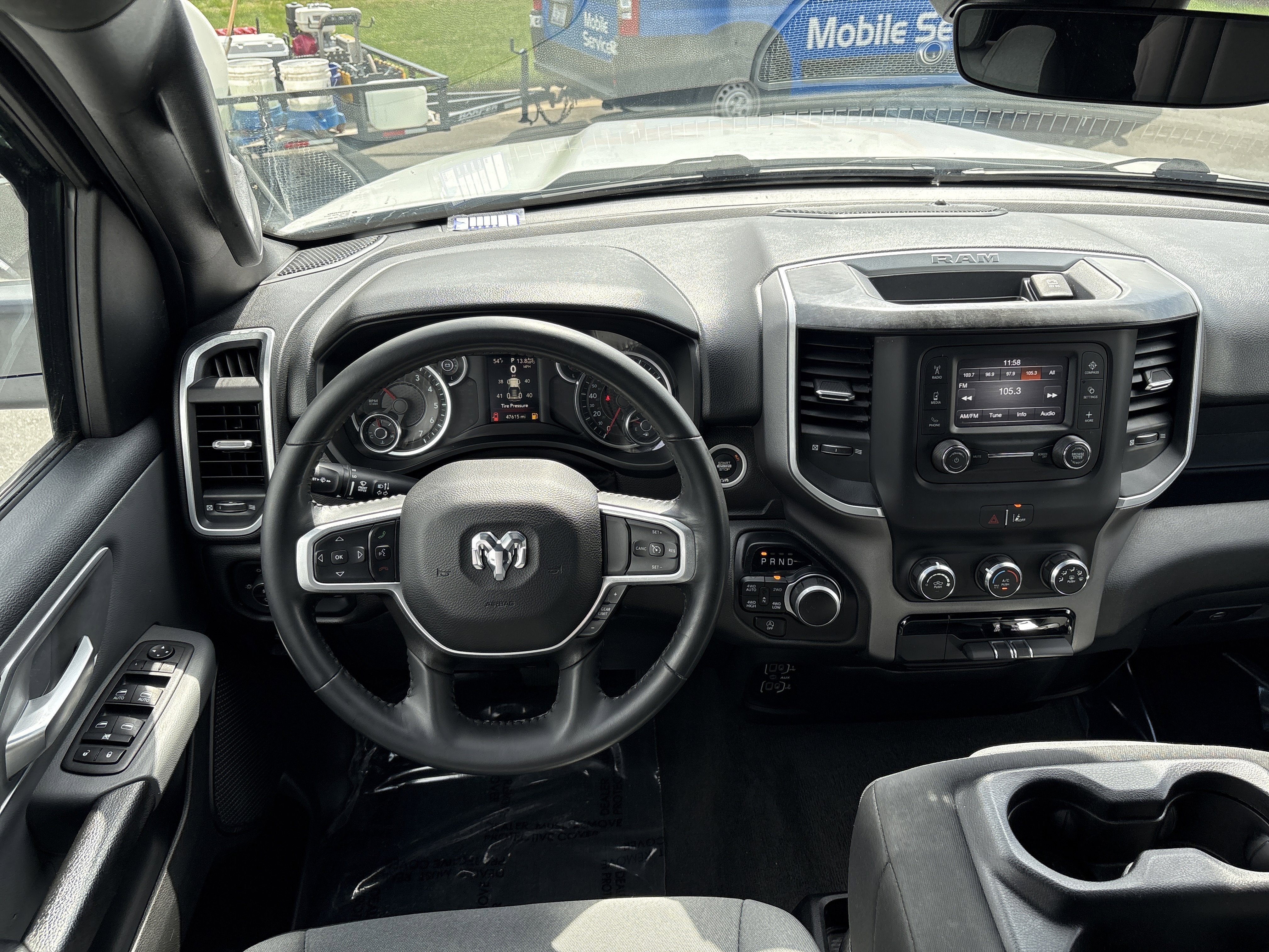 Used 2022 RAM 1500 Big Horn w/ Level 1 Safety Group AWD/4WD image 18