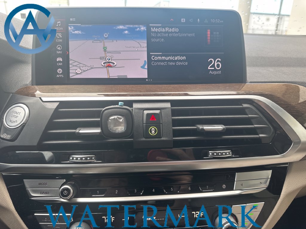 Used 2021 BMW X4 xDrive30i AWD/4WD image 16