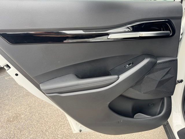 Certified 2025 Kia Seltos S FWD image 9