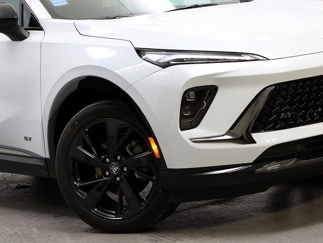 New 2026 Buick Envision Sport Touring image 3