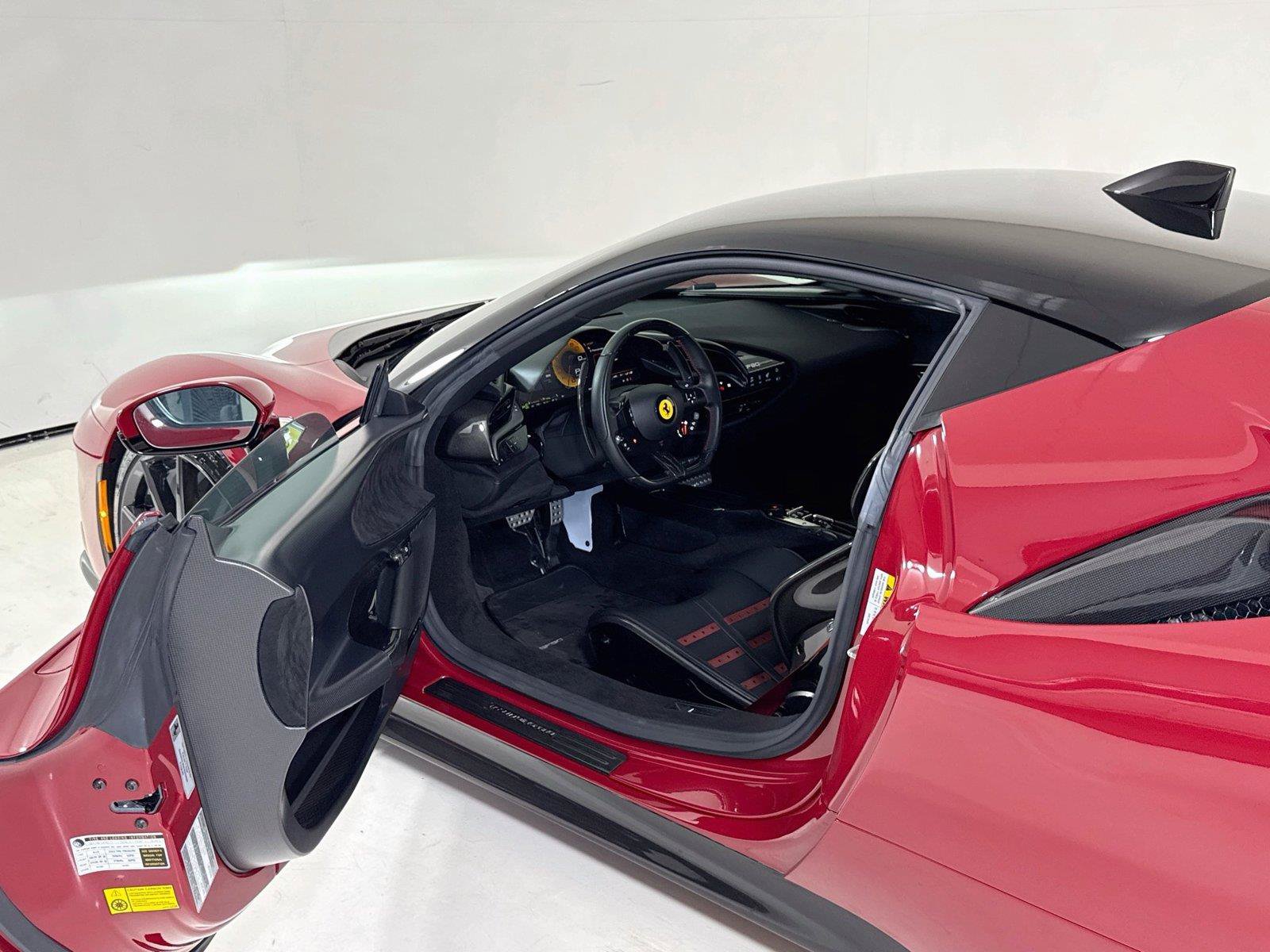 Used 2022 Ferrari SF90 Stradale AWD/4WD image 11