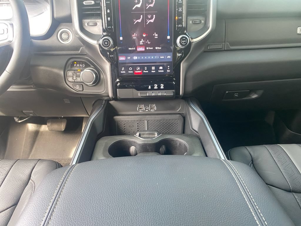 Used 2025 RAM 1500 Big Horn AWD/4WD image 11