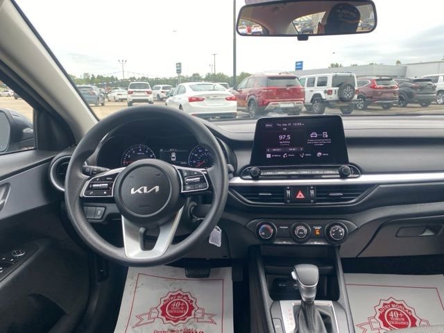 Used 2024 Kia Forte LXS image 14