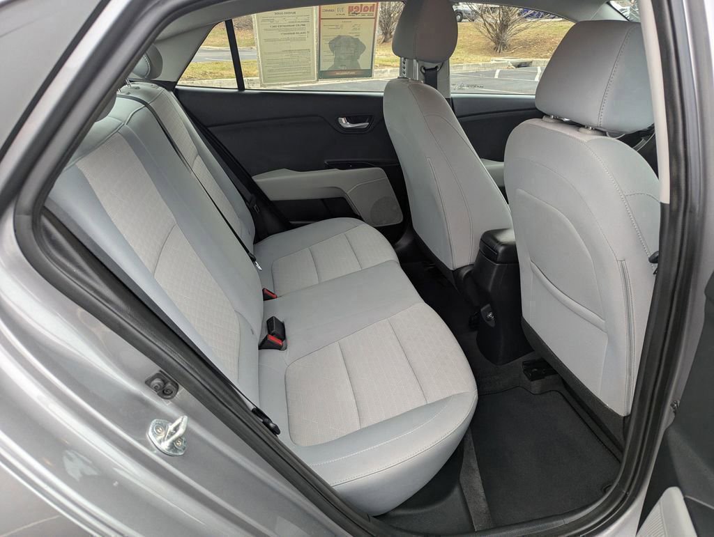 Used 2023 Kia Rio S image 16