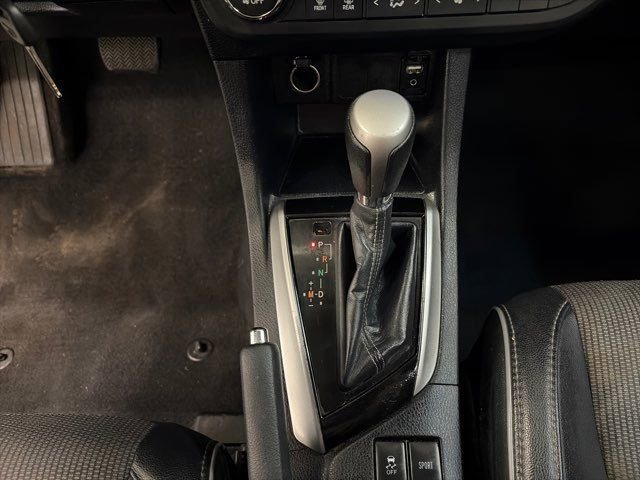 Used 2016 Toyota Corolla S image 22