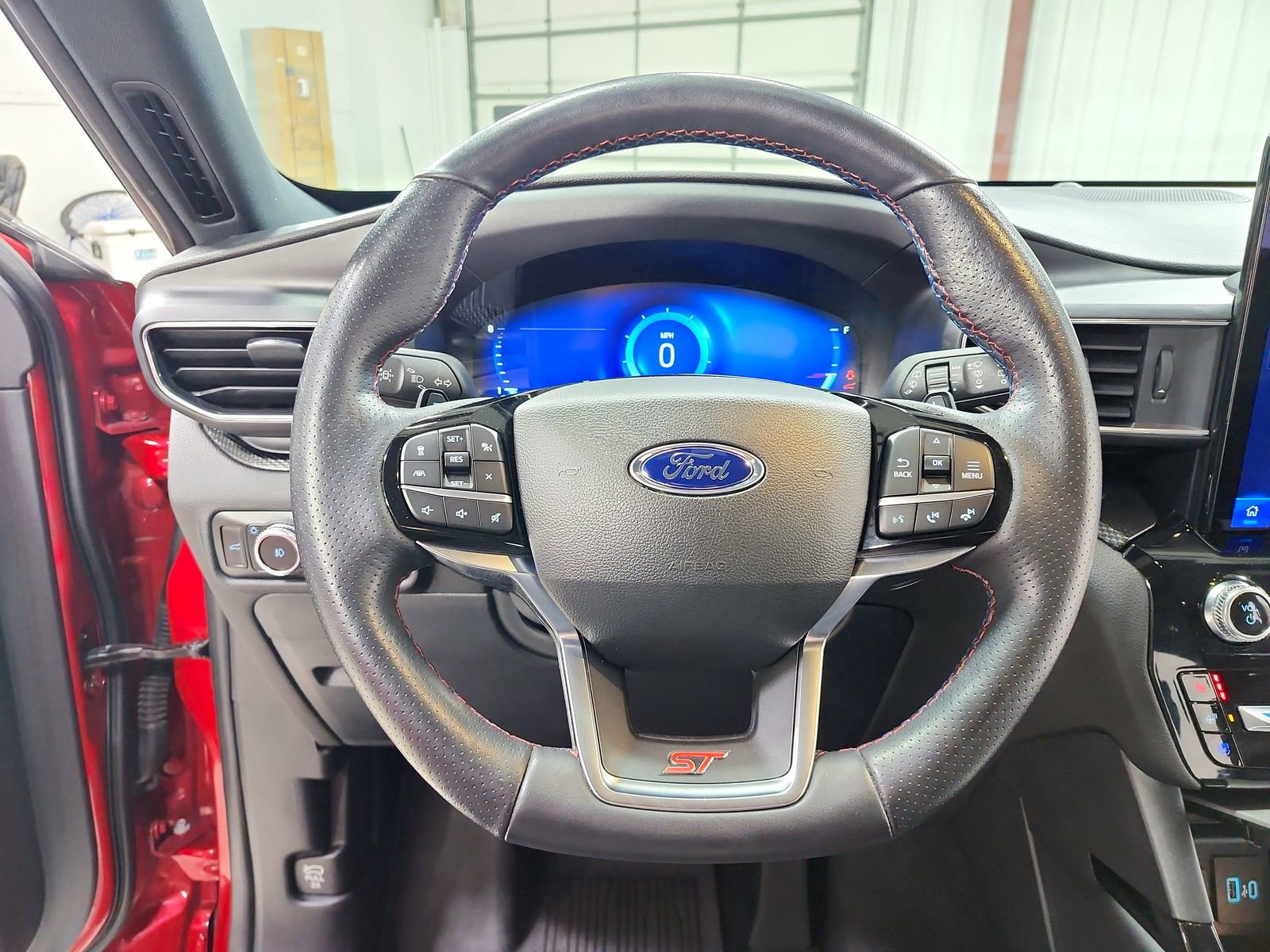 Used 2023 Ford Explorer ST w/ Equipment Group 401A image 24