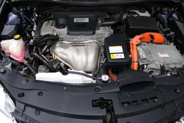 Used 2017 Toyota Camry LE image 25