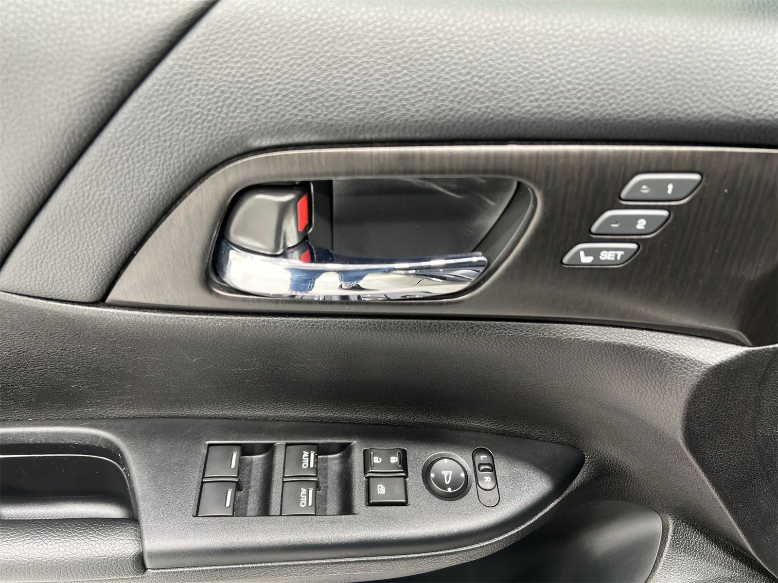 Used 2015 Honda Accord EX-L image 13