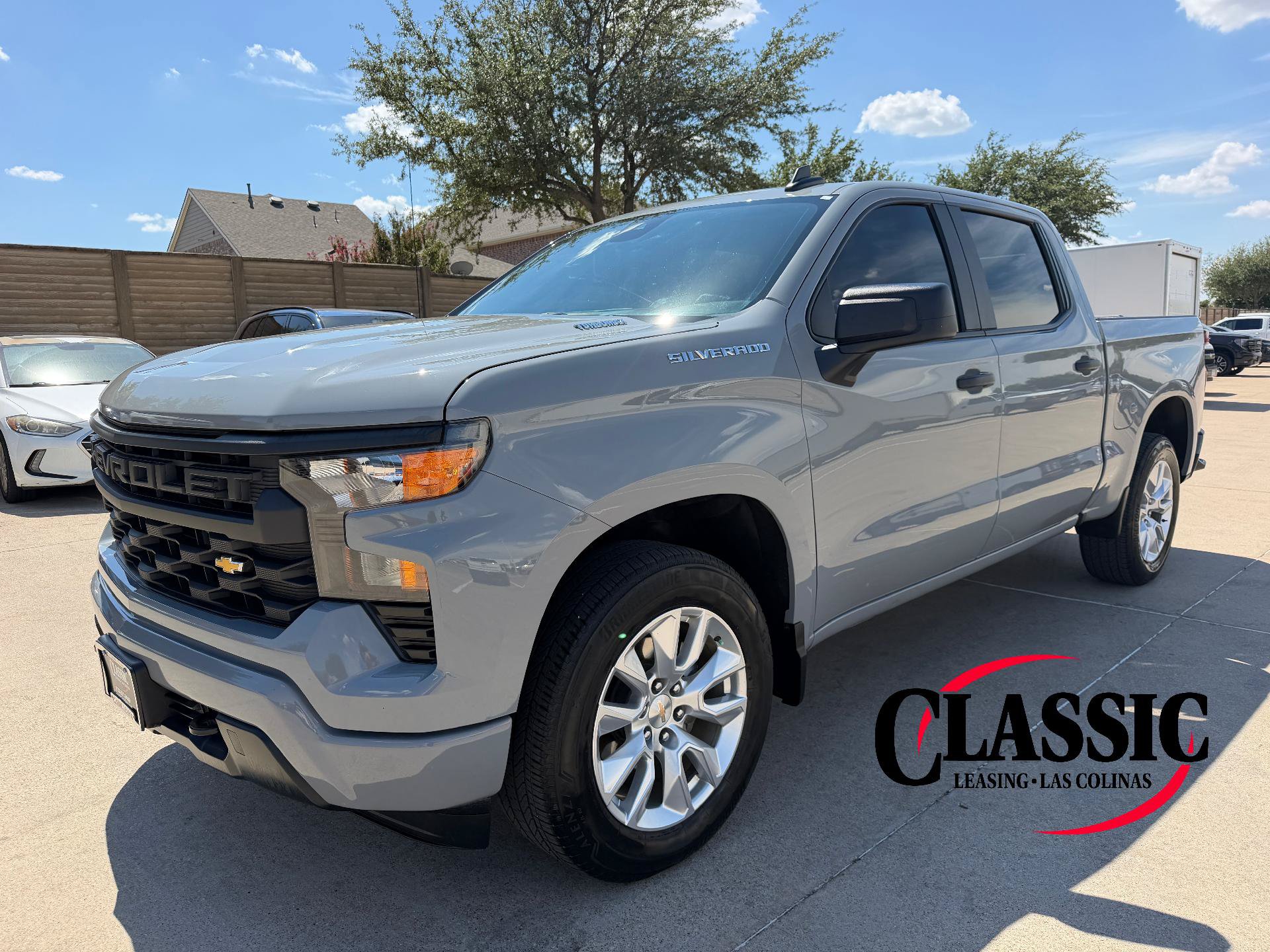Used 2025 Chevrolet Silverado 1500 Custom RWD image 1