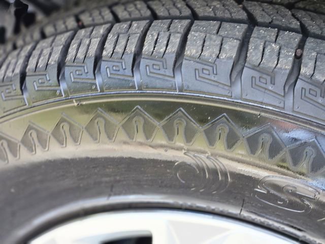 Used 2024 Ford Transit 350 XLT image 11