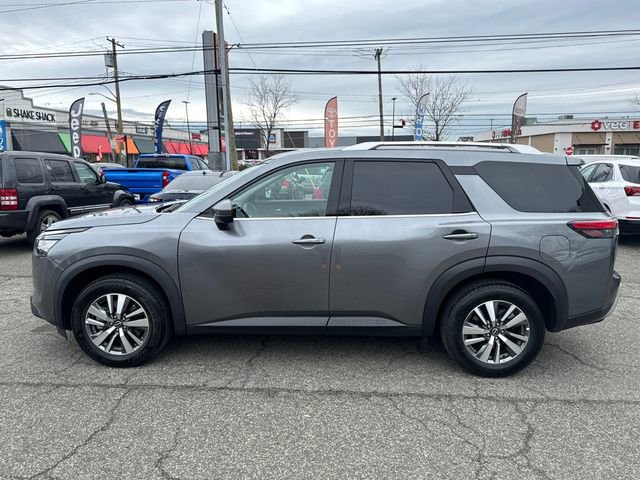 Used 2025 Nissan Pathfinder SL FWD image 5